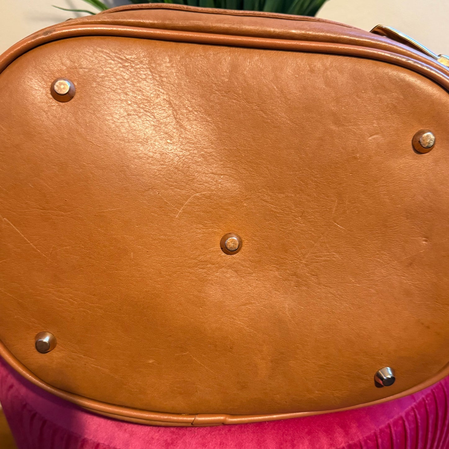 The V Bag
