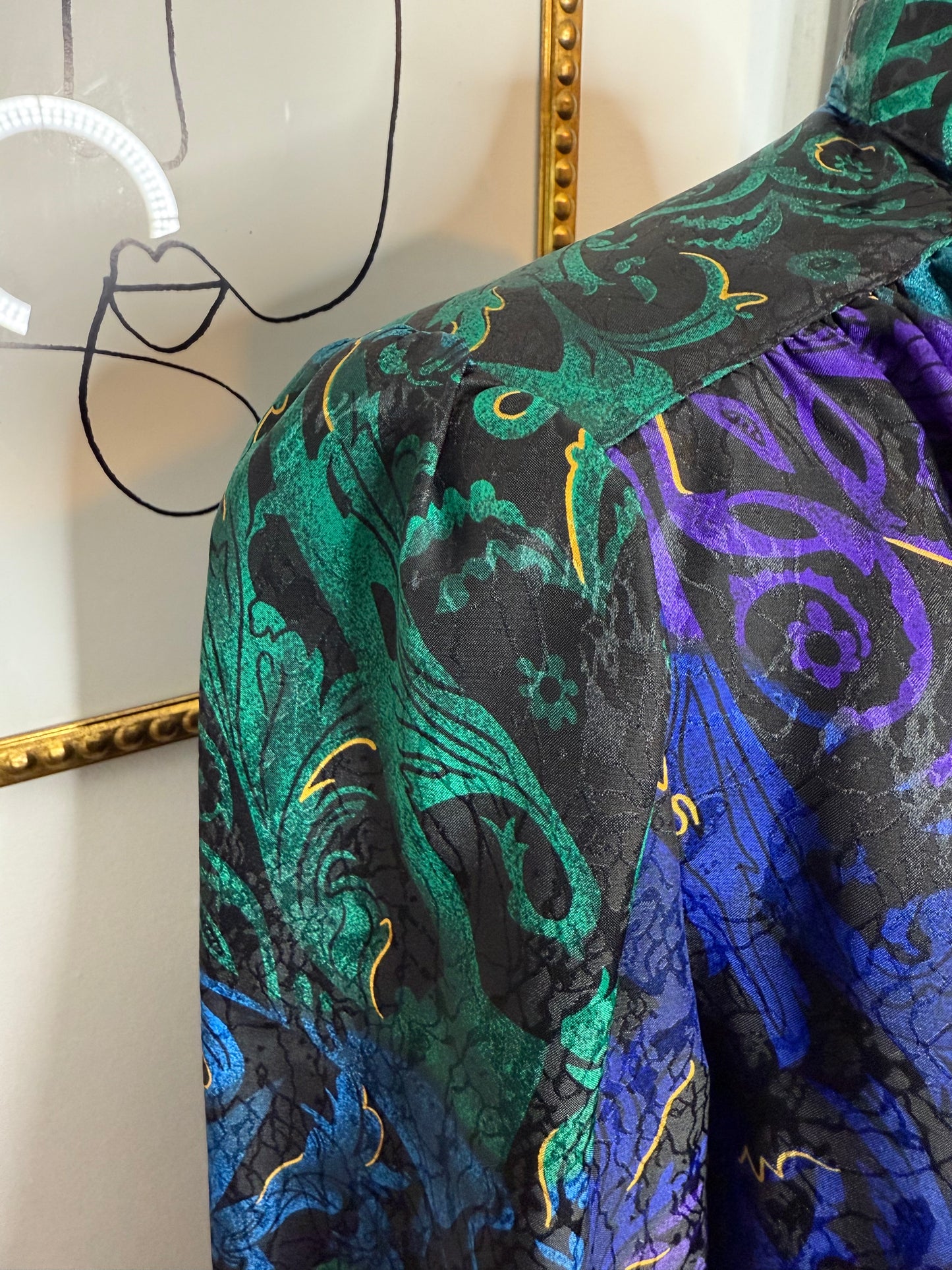 The Royal Blouse