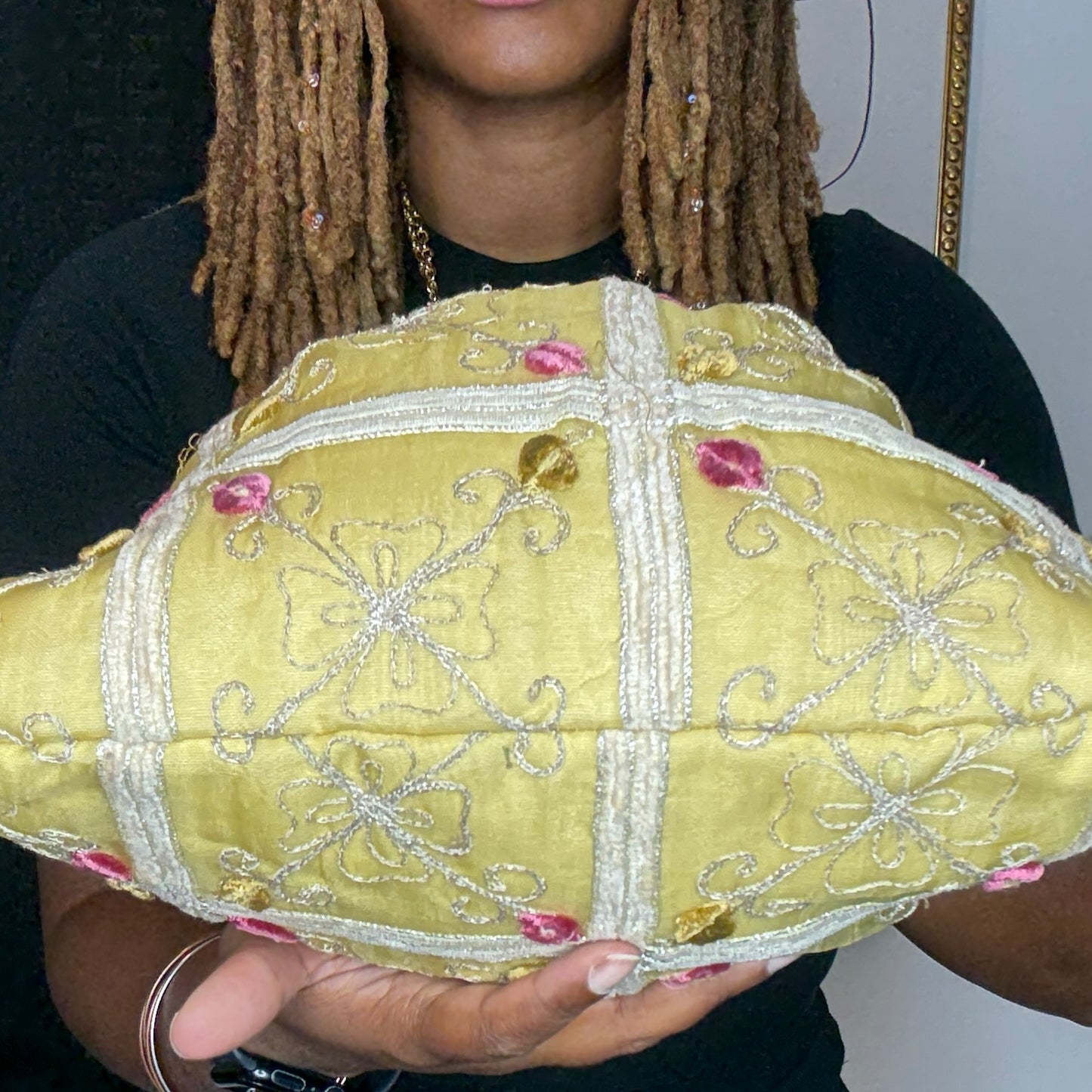 Le Pearla Bag