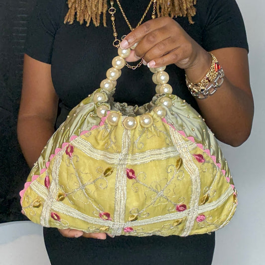 Le Pearla Bag