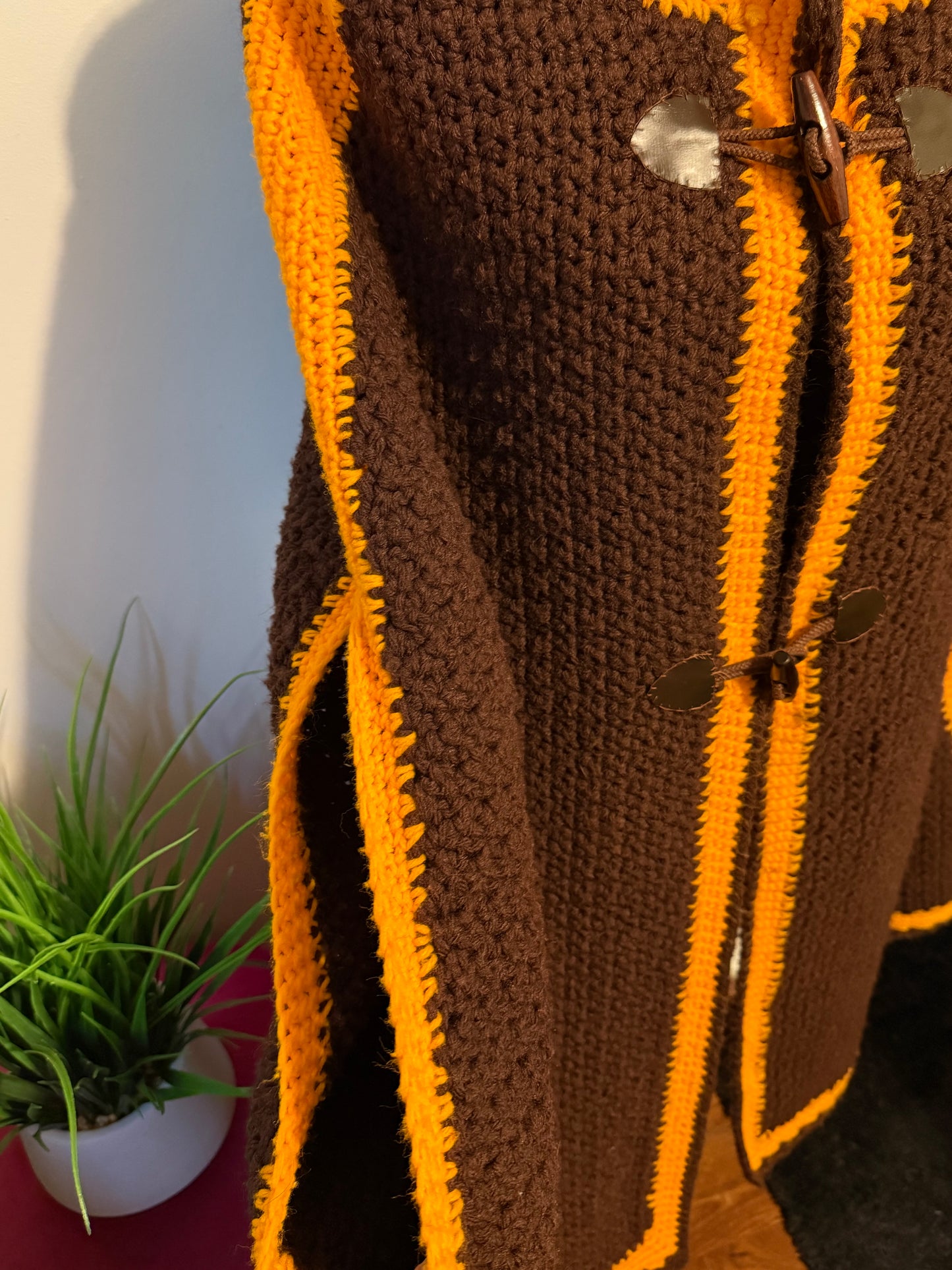 Reese Cup Cape