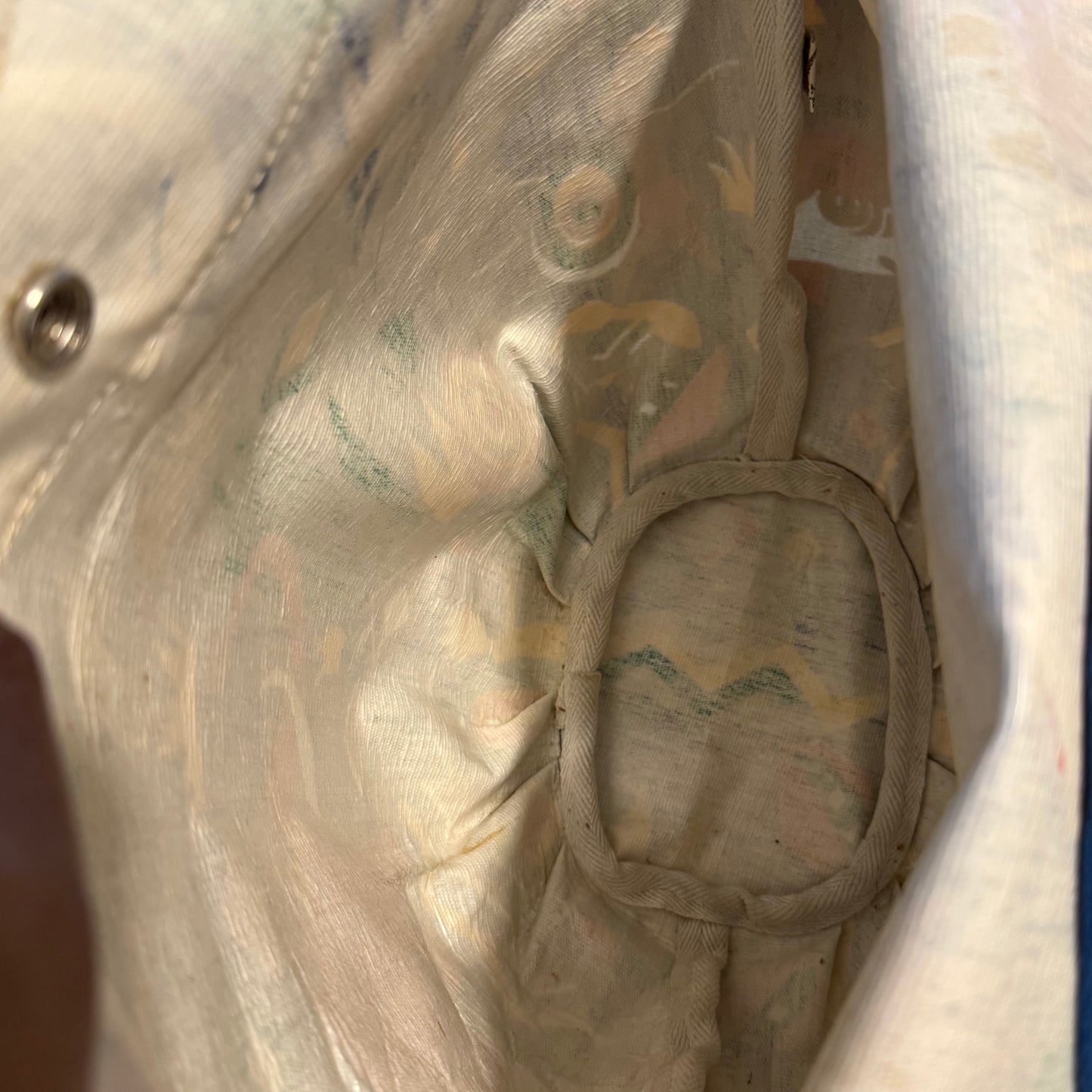 Trunk Up Bag