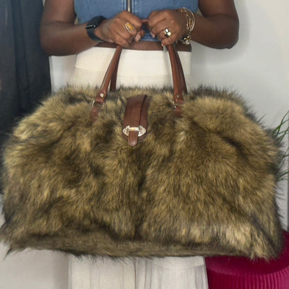 The Purr Overnight Bag