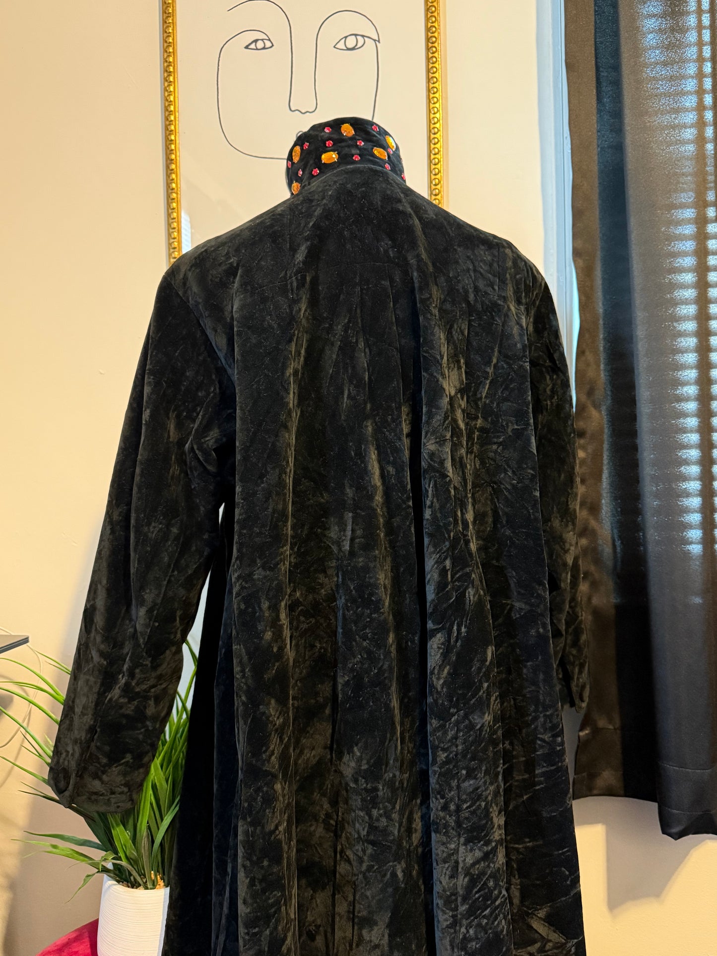 Neck Gems Swing Coat
