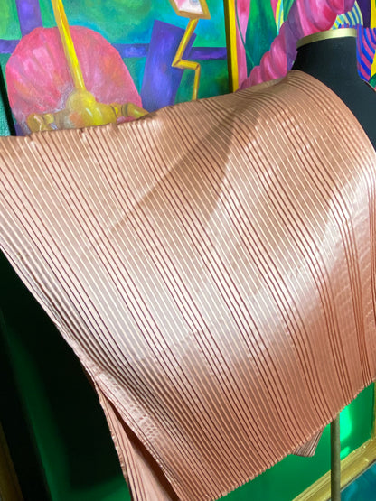 Accordion Duster