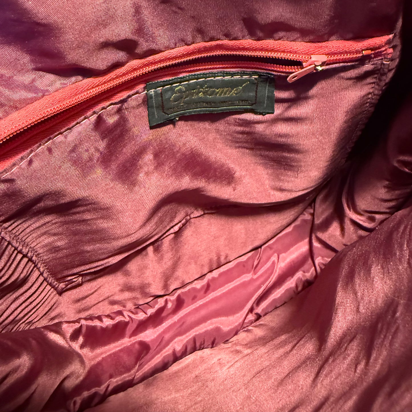 Pinky Pay Purse