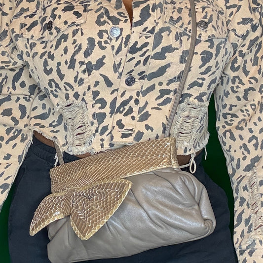 The SnakeIN Bow Bag
