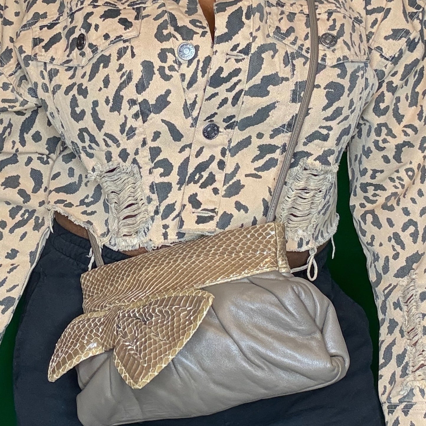 The SnakeIN Bow Bag
