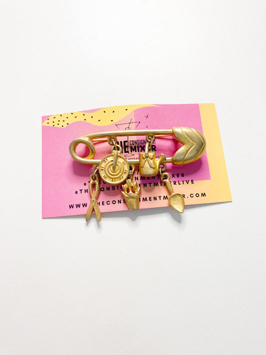 Rich Soil Brooch