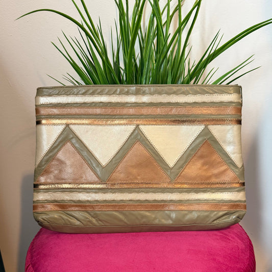 Mountain Sand Clutch Bag
