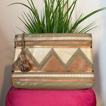 Mountain Sand Clutch Bag